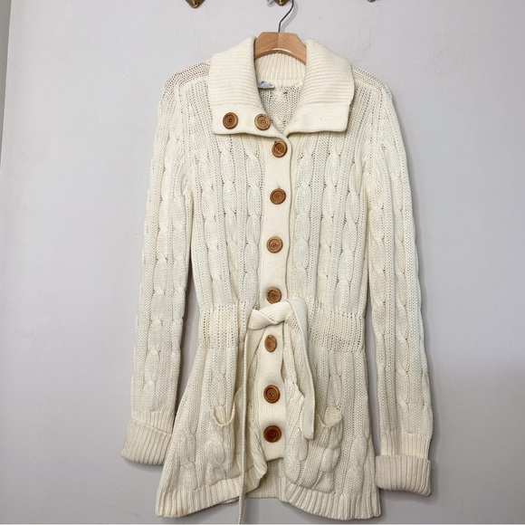 Vintage 1970s Hand Loomed Long Belted Cream Cable Knit Cardigan Sweater | Small - Picture 9 of 12
